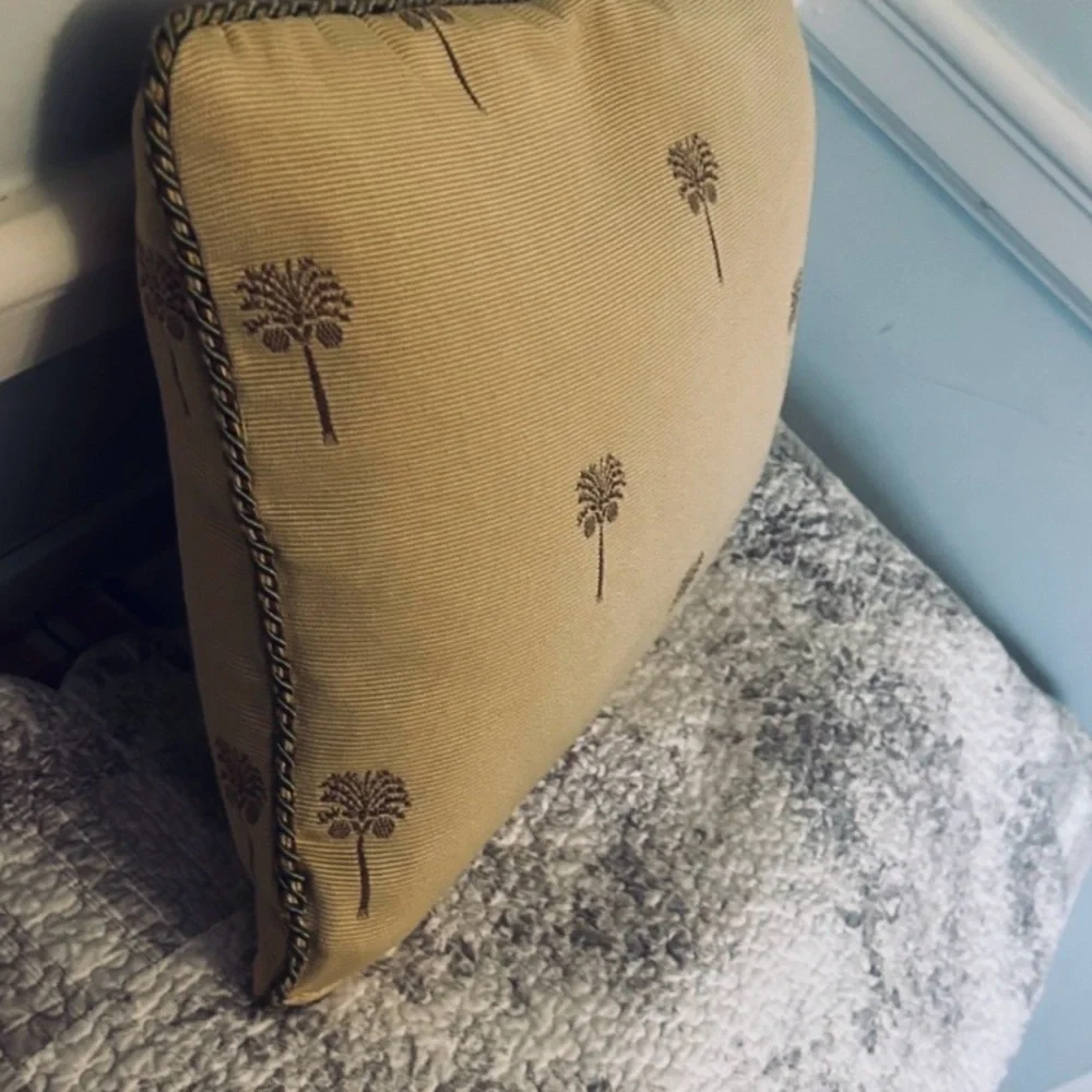 Vintage Ethan Allen Palm Trees Coconuts Embroidered Decorative Throw Pillow